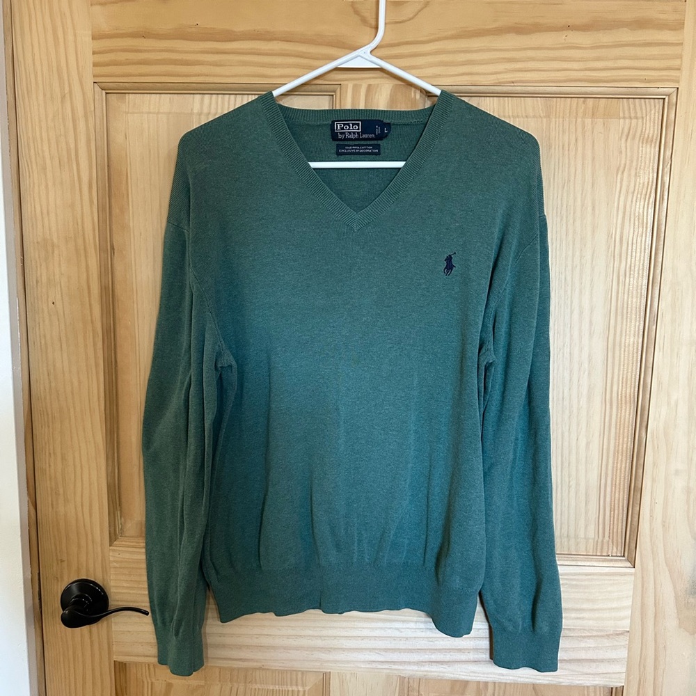 Polo by Ralph Lauren Men's V-Neck Sweater in Green